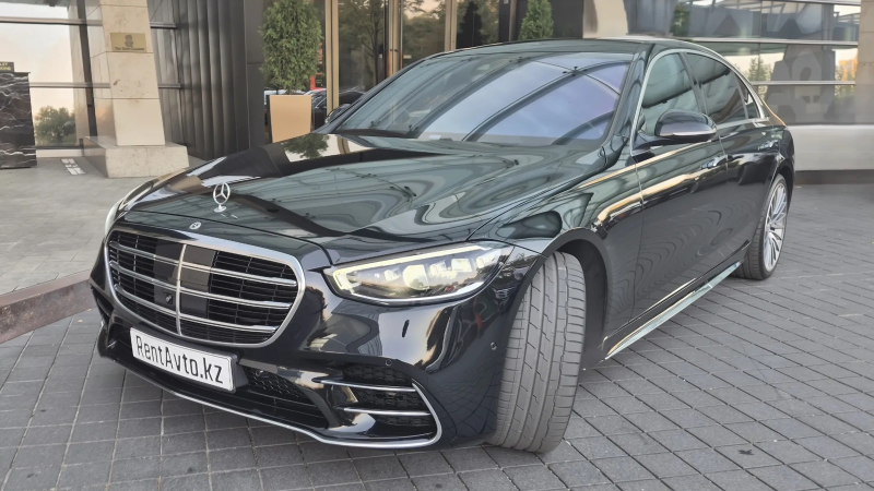 Mercedes-Benz S-class W223