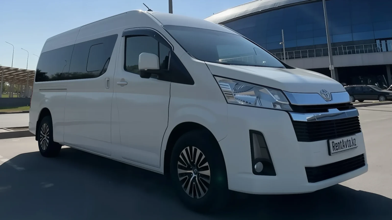 Toyota Hiace H300