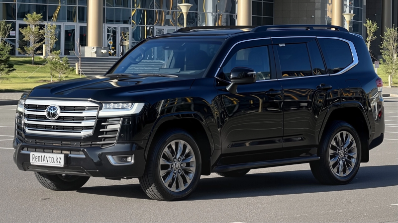 Toyota Land Cruiser 300