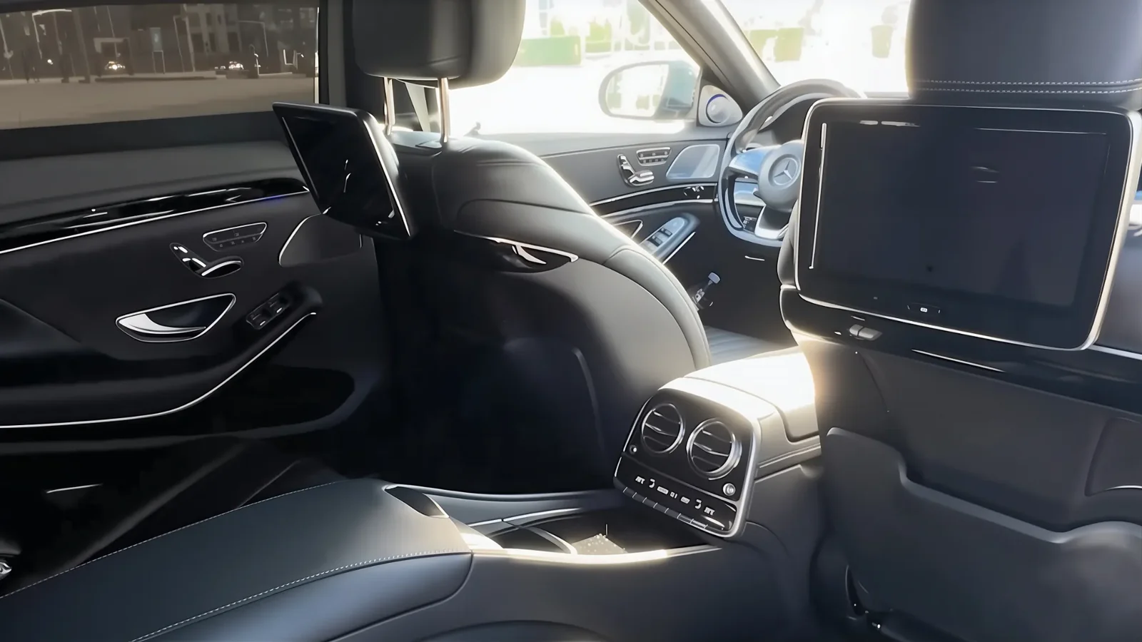 Mercedes-Benz S-class W222